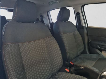 2026-Citroen-C3-12T-Max-Auto_15