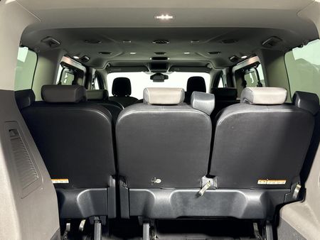 2021-Ford-Tourneo-Custom-LTD-22-TDCi-SWB-114kW_15