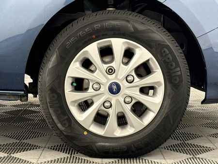 2021-Ford-Tourneo-Custom-LTD-22-TDCi-SWB-114kW_5