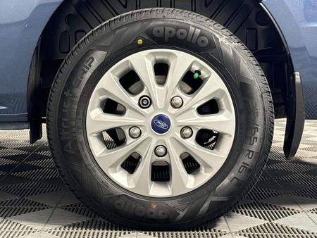 2021-Ford-Tourneo-Custom-LTD-22-TDCi-SWB-114kW_6