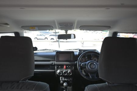 2022-Suzuki-Jimny-15-GLX_10