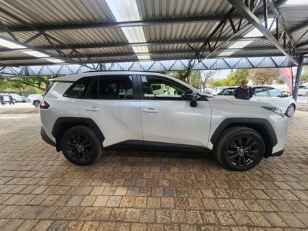 2026-Toyota-RAV4-25-GX-Hybrid-CVT-Auto-E-Four_2