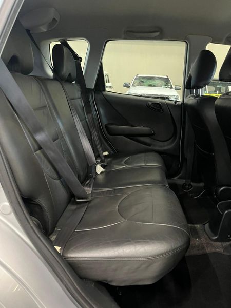 2005-Honda-Jazz-14i-DSI-Auto_11