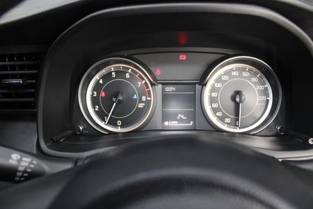 2026-Suzuki-Ertiga-15-GL_30