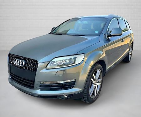 2008-Audi-Q7-42-TDI-V8-quattro-Auto_3