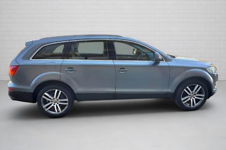 2008-Audi-Q7-42-TDI-V8-quattro-Auto_4