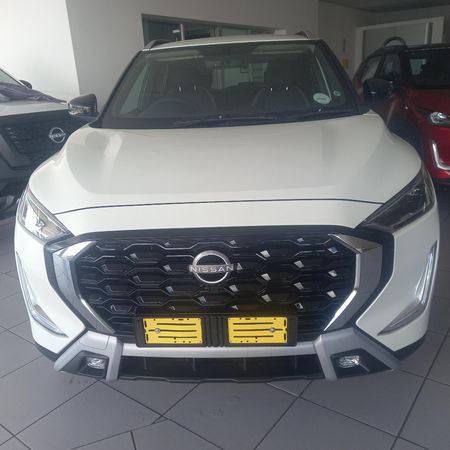 2025-Nissan-Magnite-10T-Acenta-Auto_3