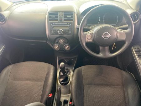 2013-Nissan-Almera-15-Acenta_10