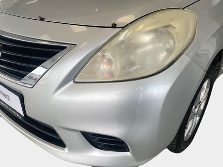 2013-Nissan-Almera-15-Acenta_17