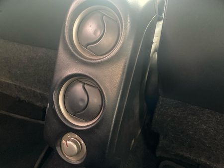2013-Nissan-Almera-15-Acenta_21
