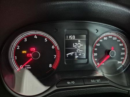 2026-Volkswagen-Polo-Vivo-14_9