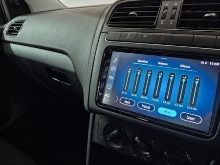 2026-Volkswagen-Polo-Vivo-14_8