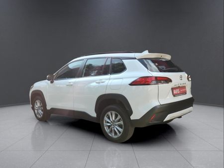 2025-Toyota-Corolla-Cross-18-XS_4