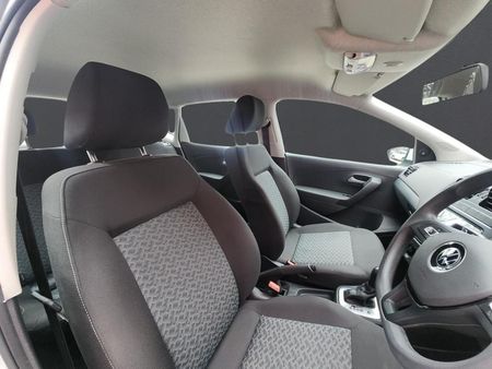 2025-Volkswagen-Polo-Vivo-16-Life_9