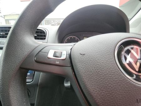 2025-Volkswagen-Polo-Vivo-16-Life_13