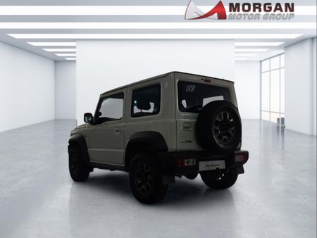 2023-Suzuki-Jimny-15-GLX_4