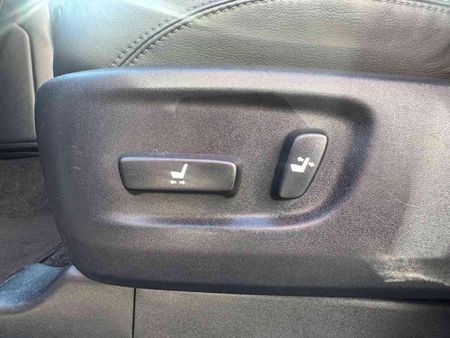 2023-Toyota-Land-Cruiser-Prado-28-GD-VX-Auto_19