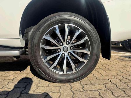 2023-Toyota-Land-Cruiser-Prado-28-GD-VX-Auto_22