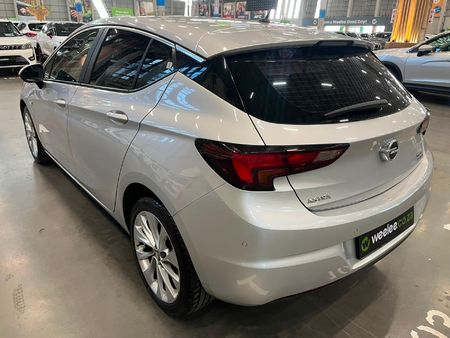 2016-Opel-Astra-14T-Enjoy-5-dr_4