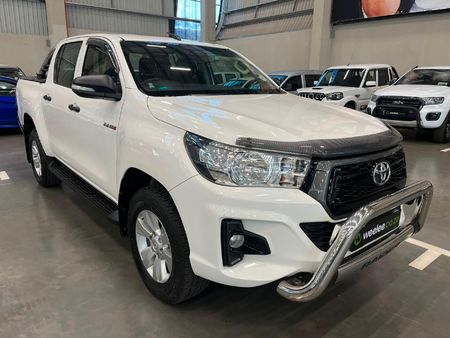 2019-Toyota-Hilux-24-GD-6-Raised-Body-SRX-Double-Cab_0