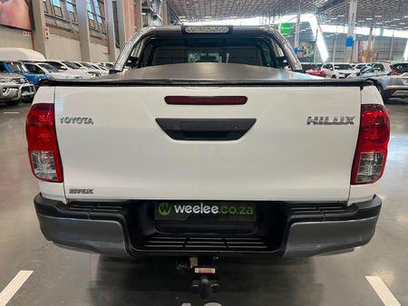 2019-Toyota-Hilux-24-GD-6-Raised-Body-SRX-Double-Cab_3