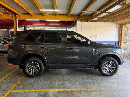 2023-Ford-Everest-20D-Bi-Turbo-XLT-Auto_3
