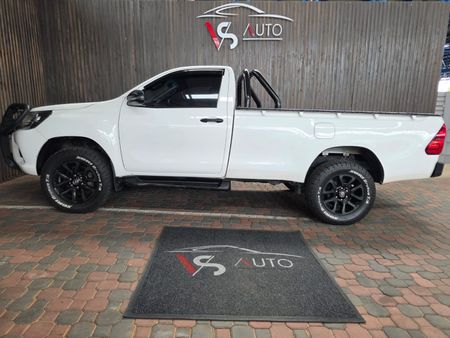 2018-Toyota-Hilux-24-GD-6-SRX-4x4-Single-Cab_11