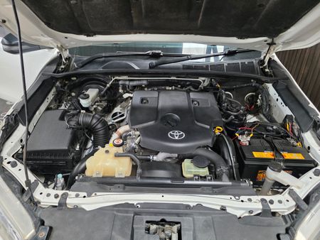 2018-Toyota-Hilux-24-GD-6-SRX-4x4-Single-Cab_16