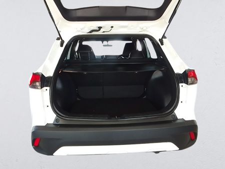 2024-Toyota-Corolla-Cross-18-XS_16