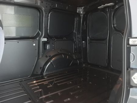 2026-Volkswagen-Caddy-Cargo-20-TDI-75kw-FC-PV_11