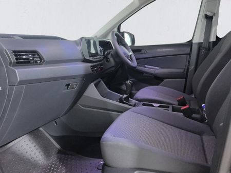 2026-Volkswagen-Caddy-Cargo-20-TDI-75kw-FC-PV_12