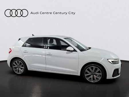 2026-Audi-A1-Sportback-30-TFSI-Advanced-S-Tronic_1