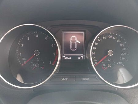 2017-Volkswagen-Polo-12-TSI-Highline-Auto-81kW_8