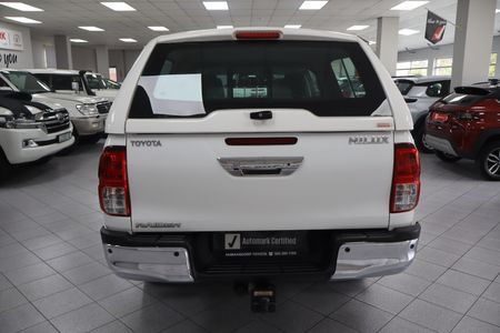 2022-Toyota-Hilux-28-GD-6-Raised-Body-Legend-4x4-Auto-Extended-Cab_8