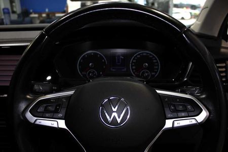 2020-Volkswagen-T-Cross-10-TSI-Comfortline_14