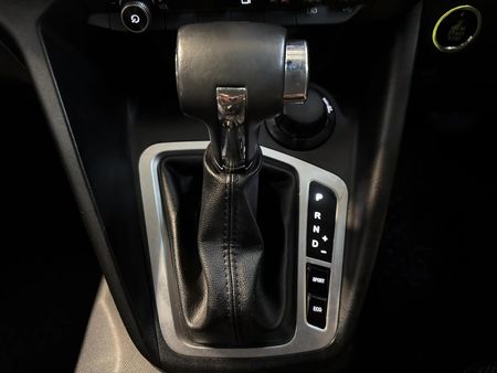 2024-Peugeot-Landtrek-19D-4Action-4x4-Double-Cab-Auto_10
