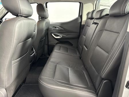 2024-Peugeot-Landtrek-19D-4Action-4x4-Double-Cab-Auto_3