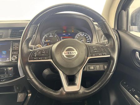 2021-Nissan-Navara-25-DDTi-LE-Plus-Auto-Double-Cab_12