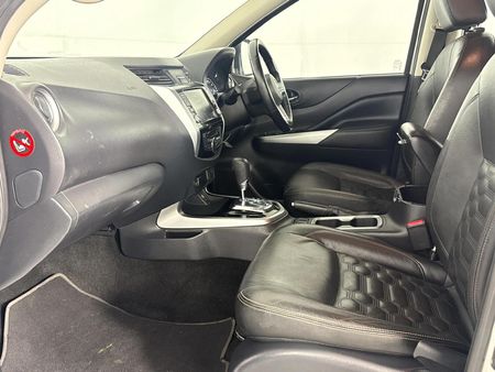 2021-Nissan-Navara-25-DDTi-LE-Plus-Auto-Double-Cab_8