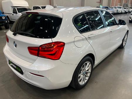 2017-BMW-1-Series-120i-5-dr-Auto_6