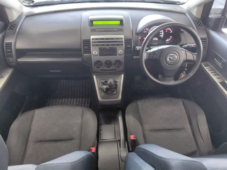 2009-Mazda-5-20-Active-6-spd_9