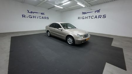 2001-Mercedes-Benz-C-Class-C-180-Elegance-Auto_0