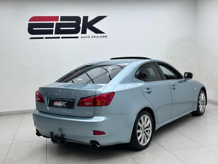 2008-Lexus-IS-250-SE-Auto_5