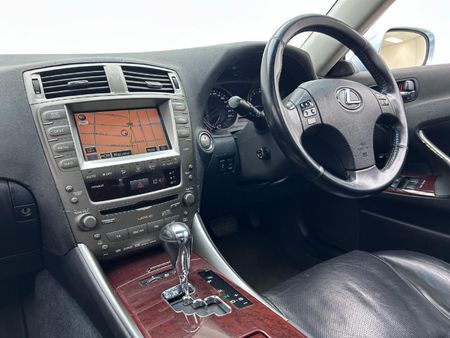 2008-Lexus-IS-250-SE-Auto_7