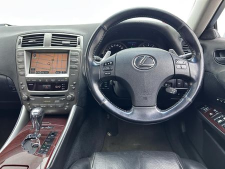 2008-Lexus-IS-250-SE-Auto_8