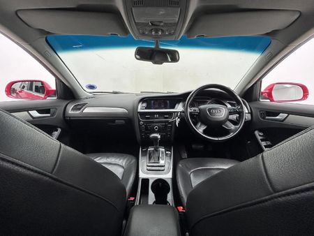 2013-Audi-A4-18-T-S-Auto_10