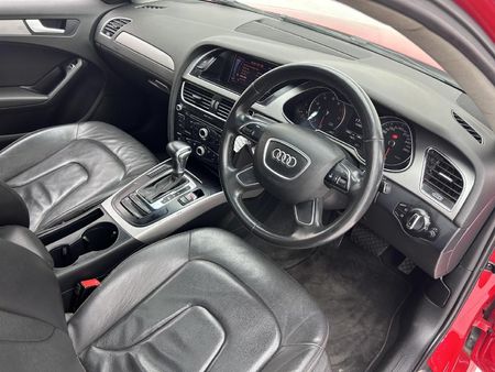 2013-Audi-A4-18-T-S-Auto_14