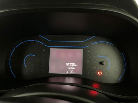 2025-Renault-Kwid-10-Dynamique-Auto_8