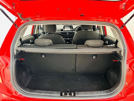 2021-Kia-Picanto-10-Street_6