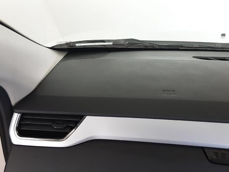2022-Renault-Triber-10-Intens-Auto_17